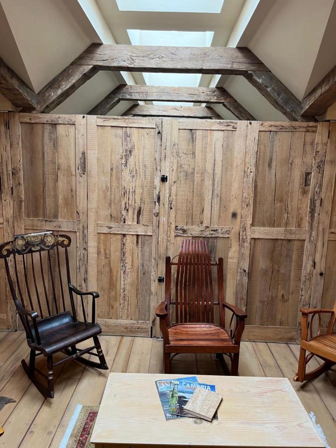 The Squibb Houses Cambria Extérieur photo