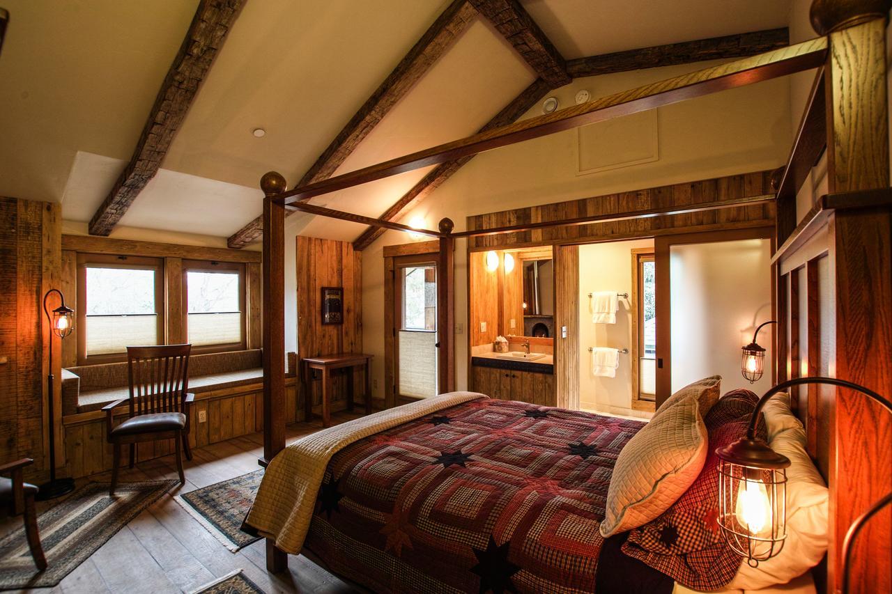 The Squibb Houses Cambria Extérieur photo