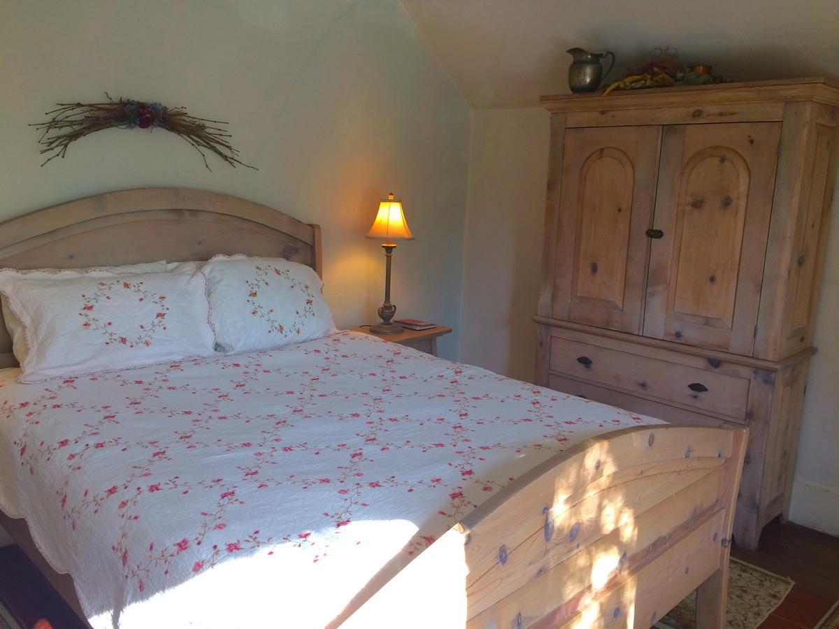 The Squibb Houses Cambria Extérieur photo