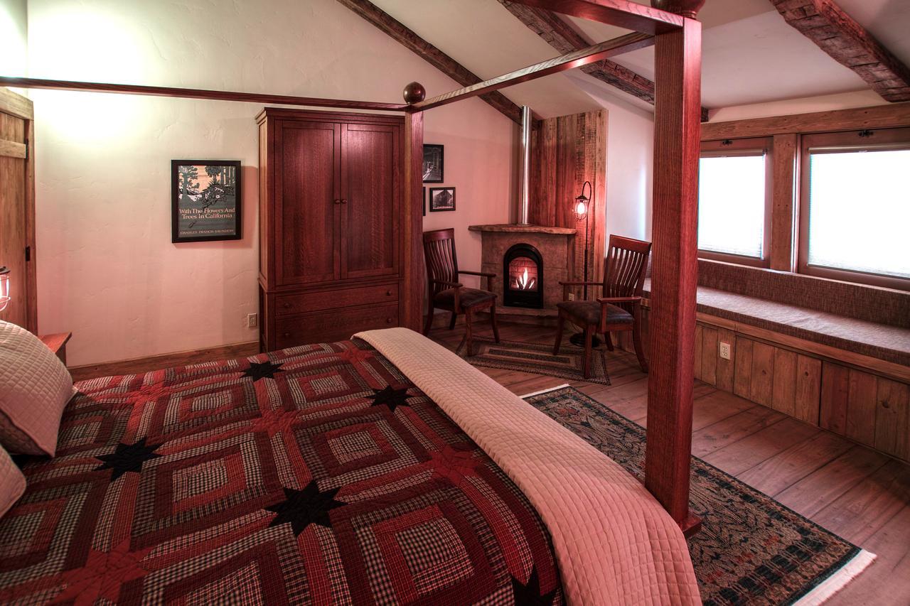 The Squibb Houses Cambria Extérieur photo